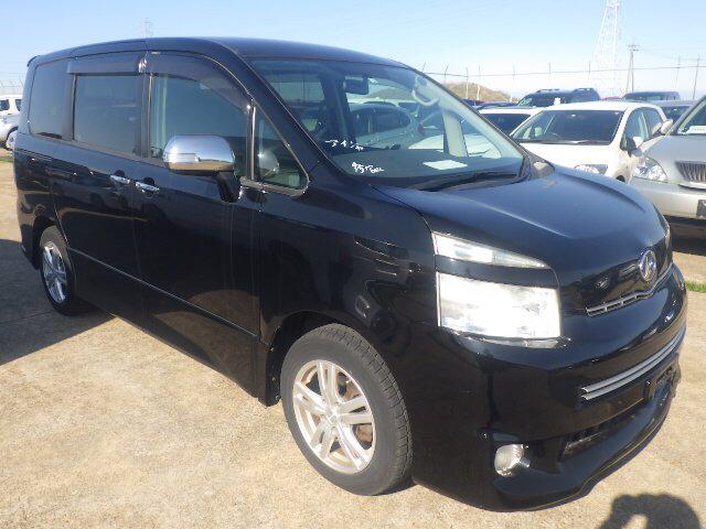 2010 Toyota Voxy